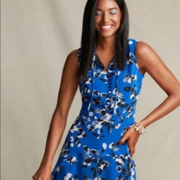 CAbi Dresses & Skirts - Cabi floral dress size medium